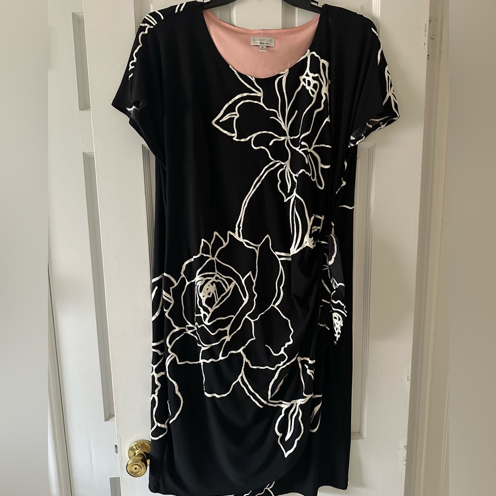 2X Plus Size NWT Black and White dress-perfect for weddings, cocktails or work